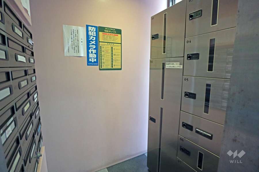 宅配ボックスと共用ポスト