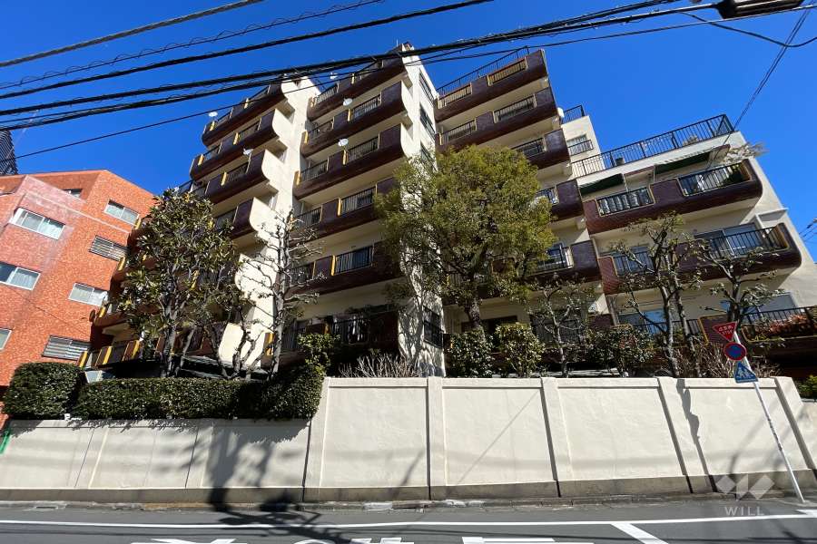 代々木グランドコーポラスの外観(南西側から)