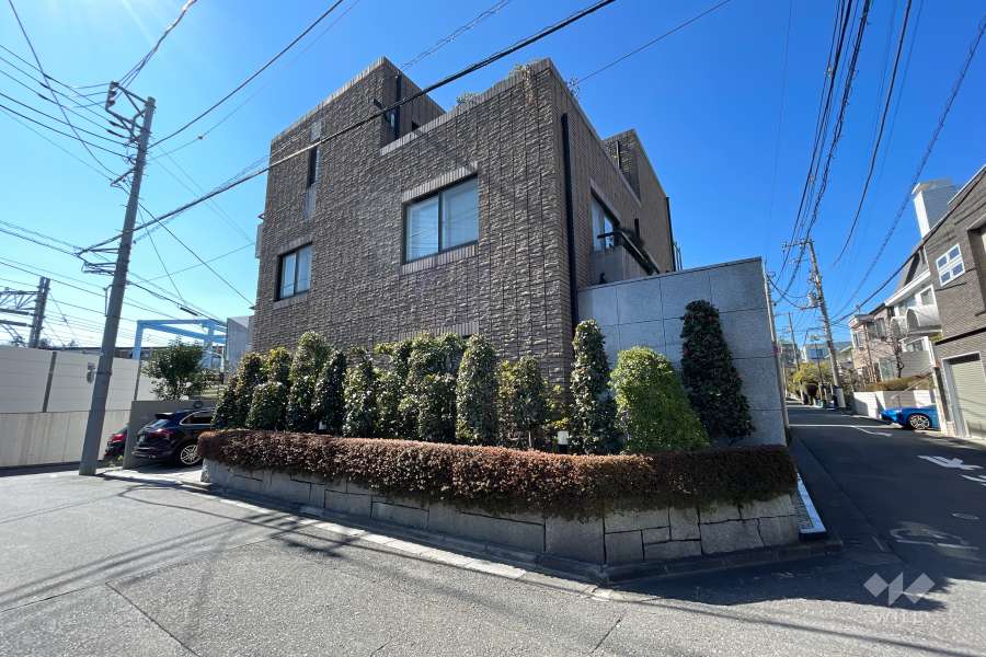 イクシオン代々木大山の外観（北東側から）