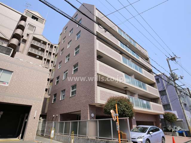 サンヴェール阪急塚口駅前の外観（南西側から）
