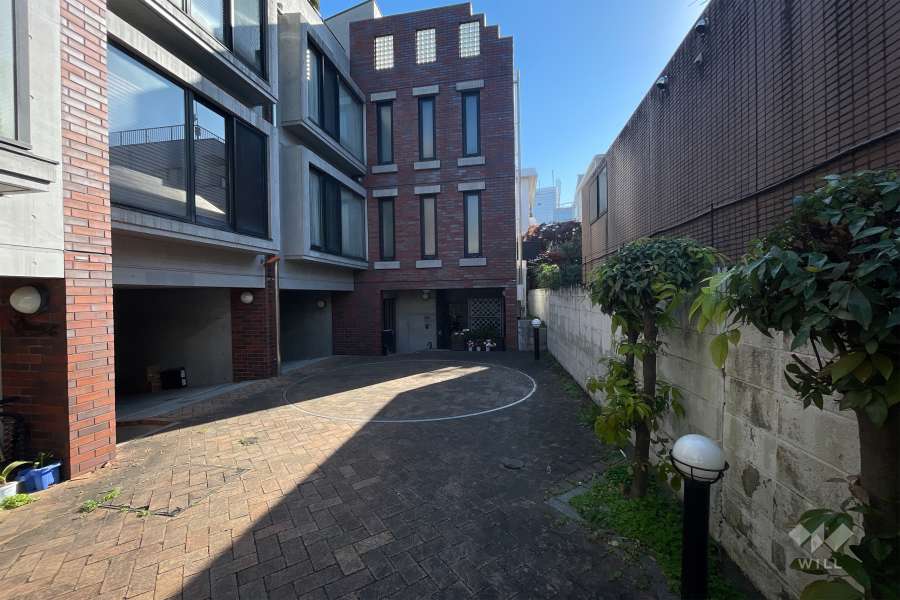 エントランスアプローチ