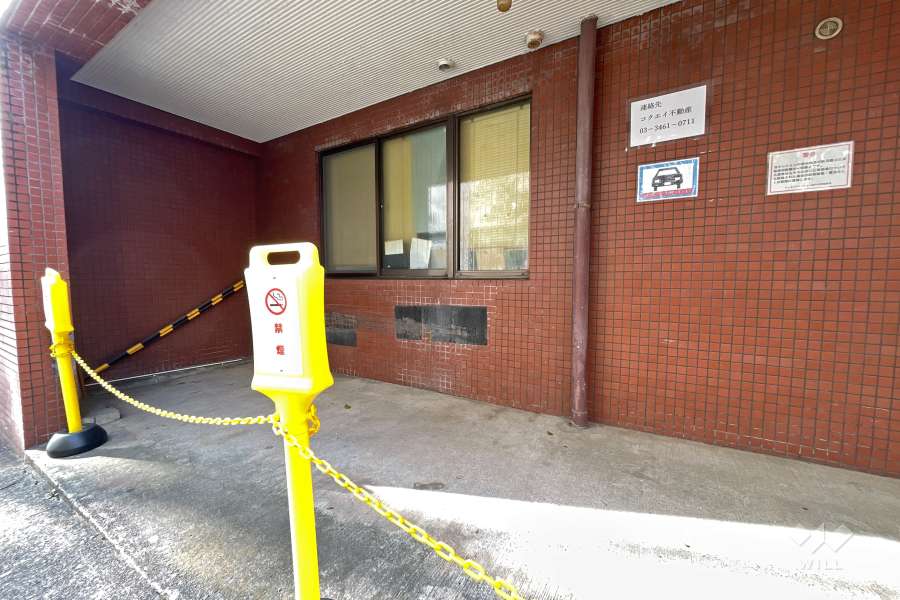 敷地内駐車場（屋内平面式）