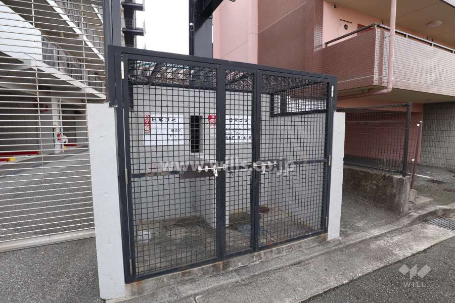 ゴミ置き場