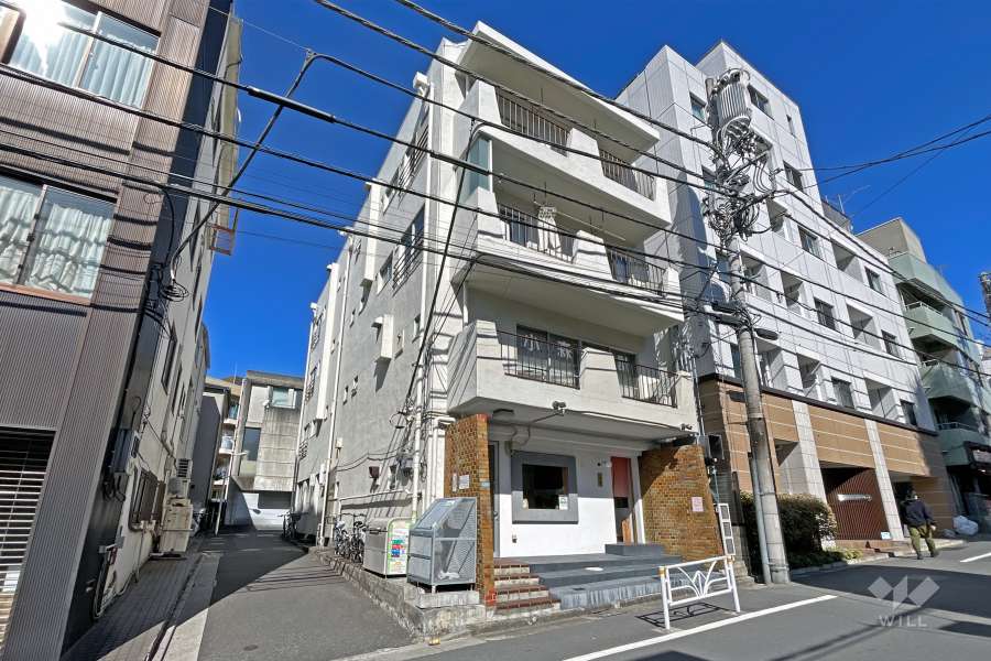 メゾンボアの外観（南側から）