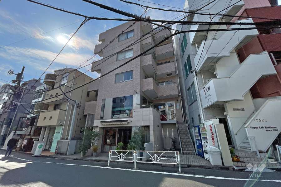 恵比寿ウエストの外観（北側から）