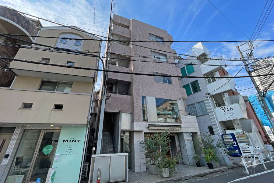 恵比寿ウエストの外観（北西側から）