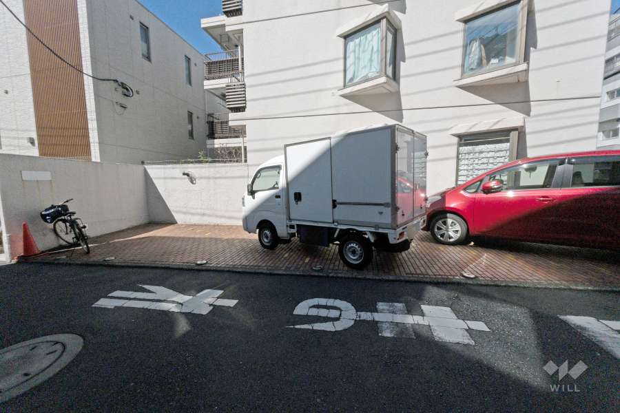 敷地内駐車場（屋外平面式）