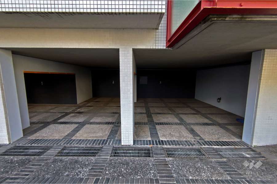 敷地内駐車場（屋内平面式）