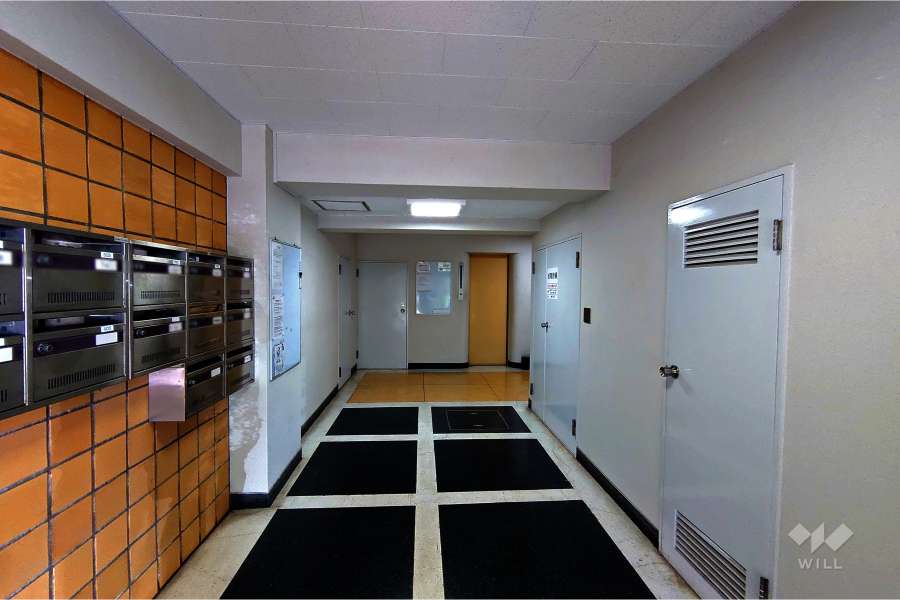 エントランスホール