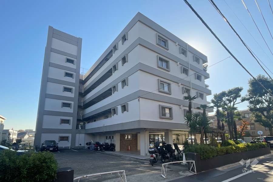 代々木コーポラス（5丁目）の外観（北西側から）