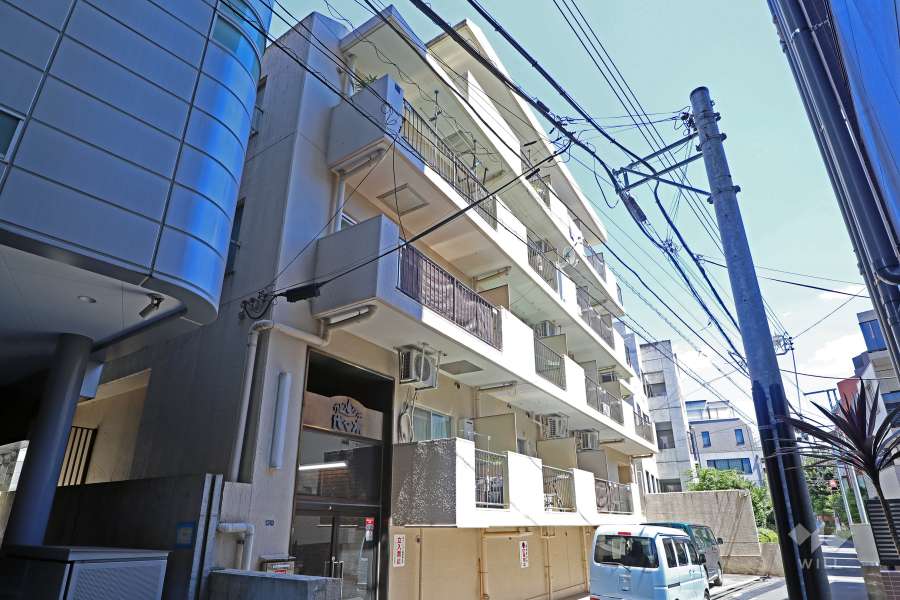 グリーンフラット代々木の外観（北側から）