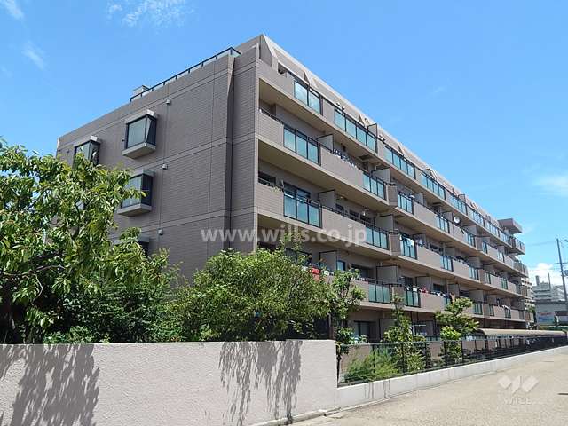 南塚口ガーデンハウスの外観（南西側から）