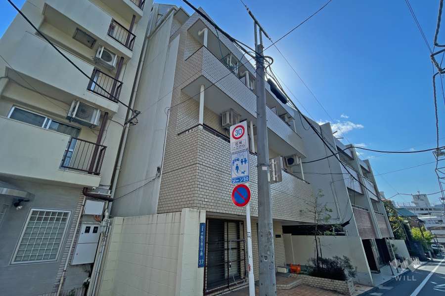 パレドール千駄ケ谷の外観（北東側から）