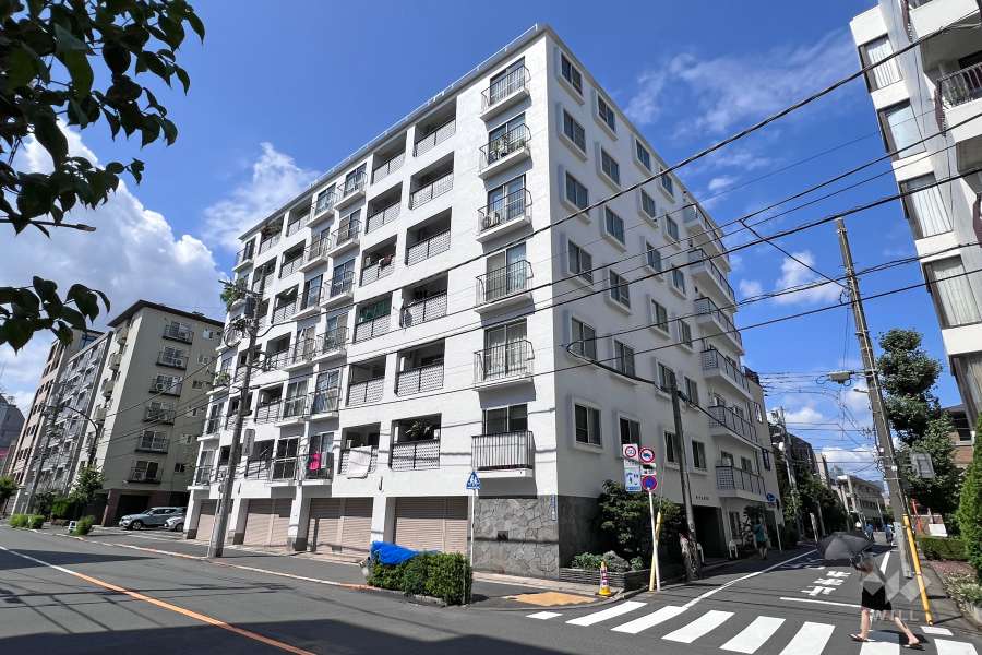 Gフラッツの外観（南側から）