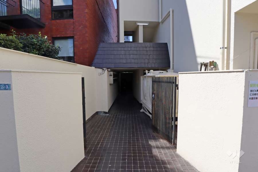 エントランスアプローチ