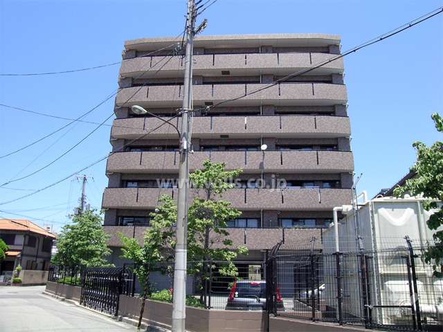 ライオンズマンション塚口の外観（南側から）