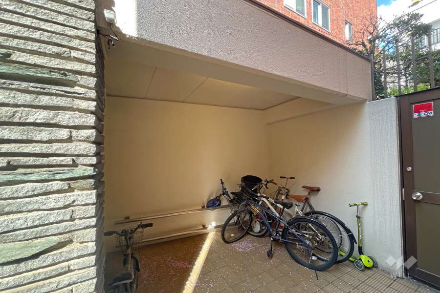 駐輪場