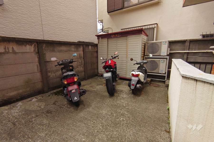 バイク置場