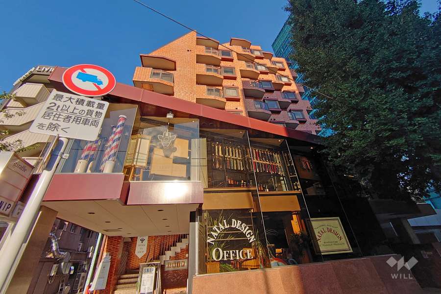 シャーレー原宿の外観（北西側から）