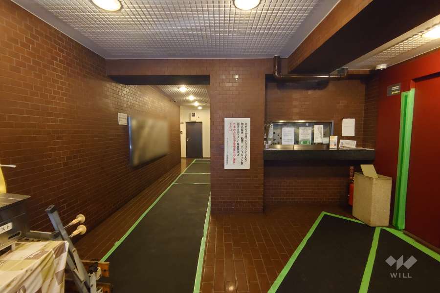 エントランス※2023年9月現在、大規模修繕工事中