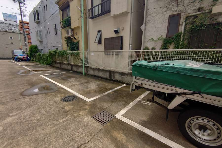 敷地内駐車場（屋外平面式）