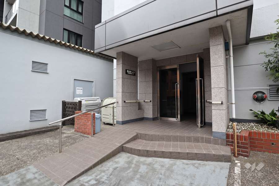 エントランスアプローチ