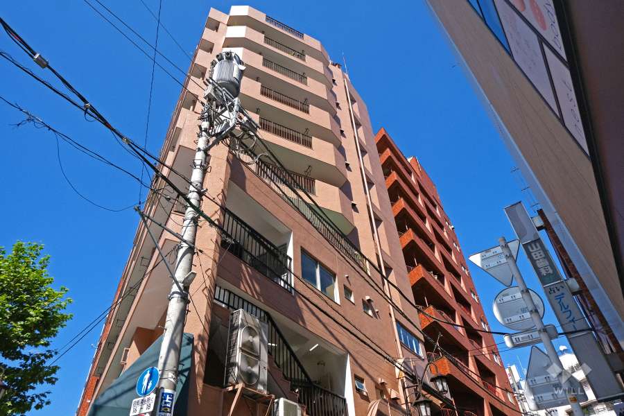 陸中ビルハイツの外観（南東側から）