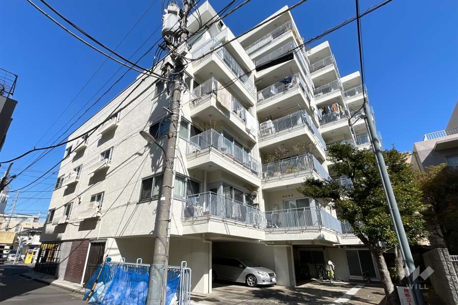 外苑アビタシオンの外観（南側から）
