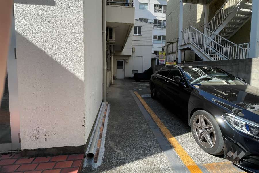 敷地内駐車場(屋外平面式)