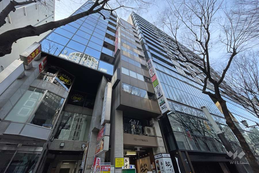 グローリア渋谷ビルの外観（北側から）