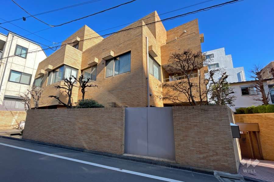 グランエクレール富ヶ谷の外観（南東側から）