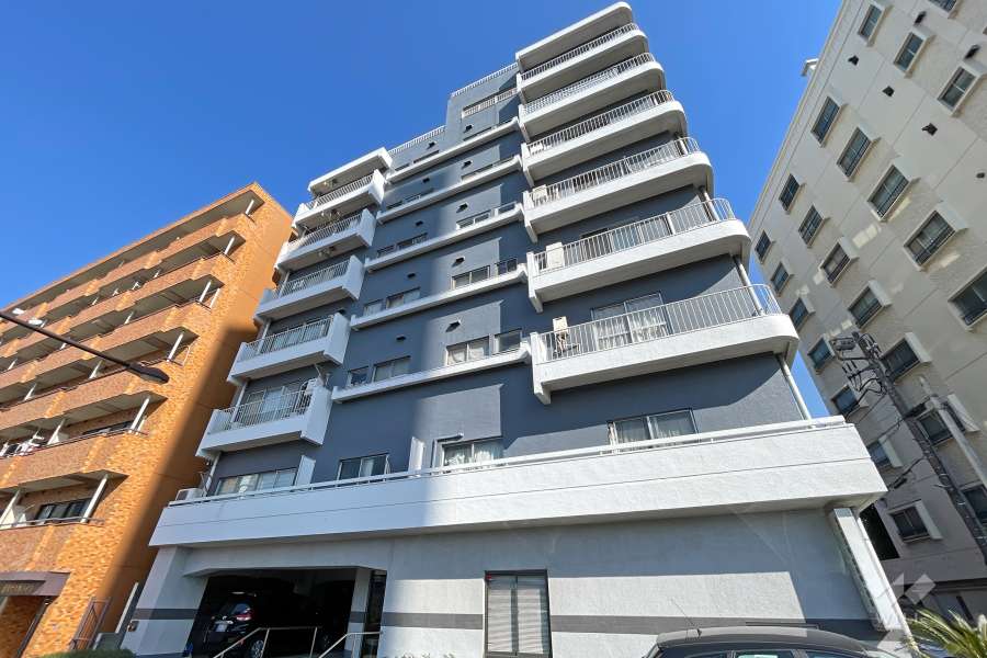 代々木パビリオンの外観（南西側から）