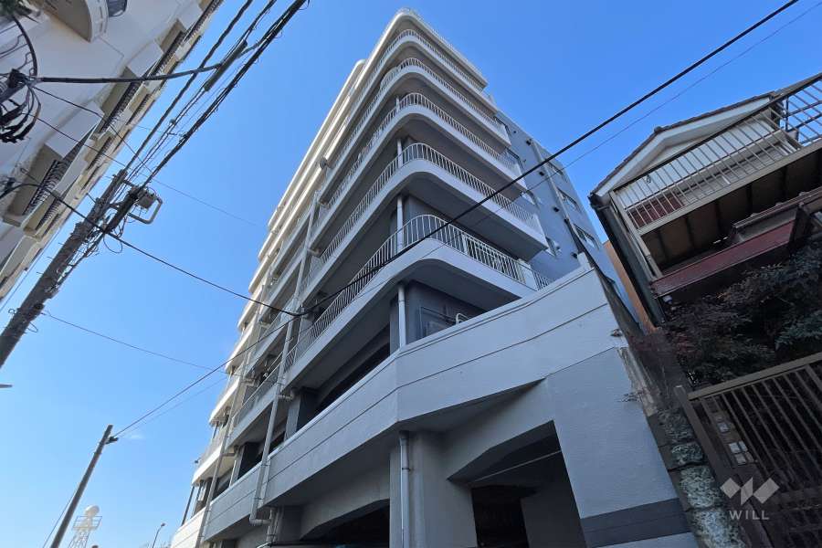 代々木パビリオンの外観（南東側から）