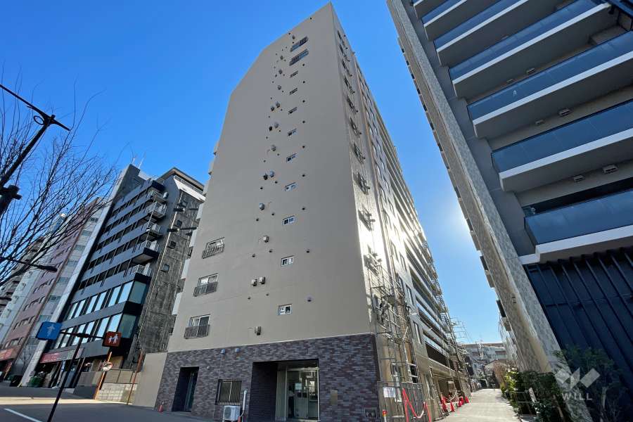 初台中央マンションの外観（北側から）