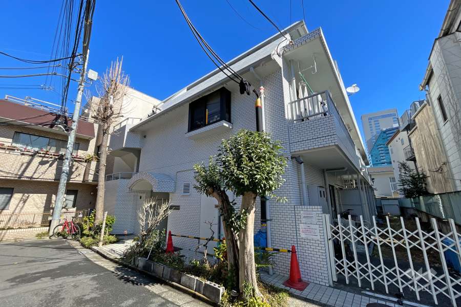 セブンスターハイツ代々木の外観（南西側から）