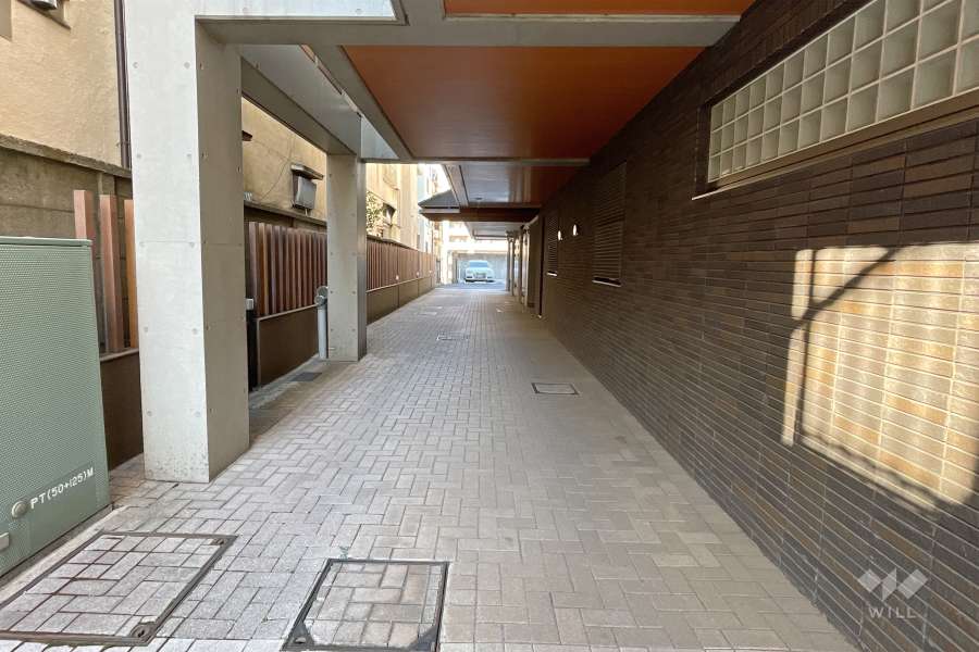 駐車場の出入り口