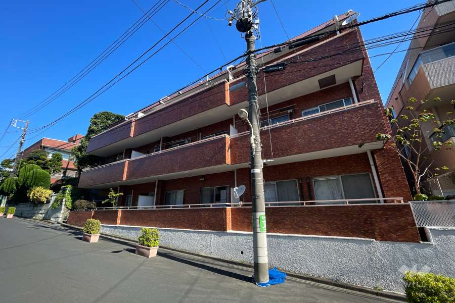 トーカンマンション元代々木の外観（南東側から）