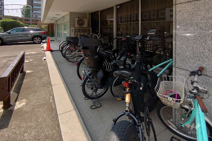 駐輪場