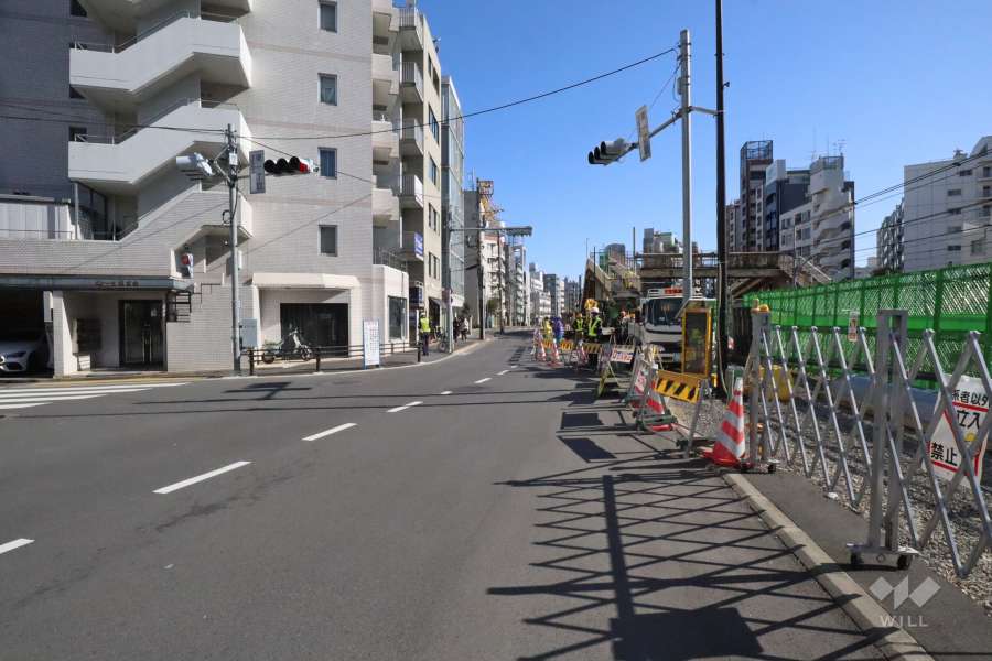 敷地南西側の前面道路　
