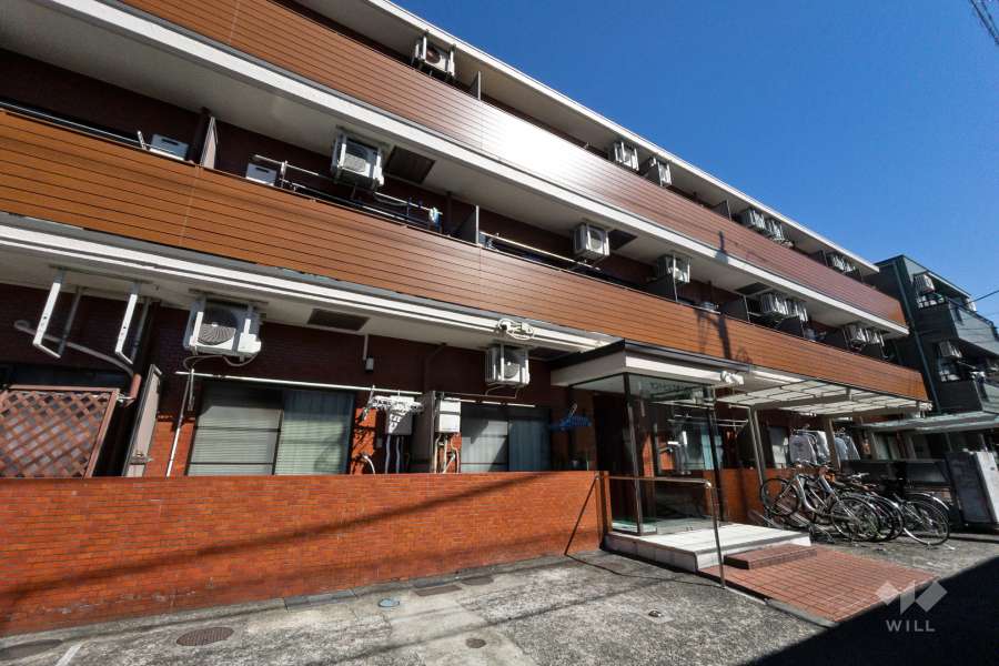 セントヒルズ渋谷本町の外観（西側から）