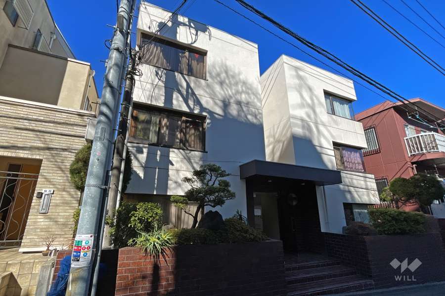 西原ＧＳマンションの外観（南東側から）