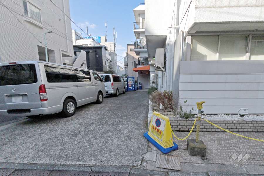 敷地内駐車場（屋外平面式）