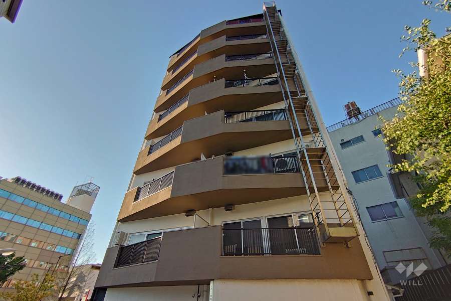 代々木コンドの外観（南東側から）