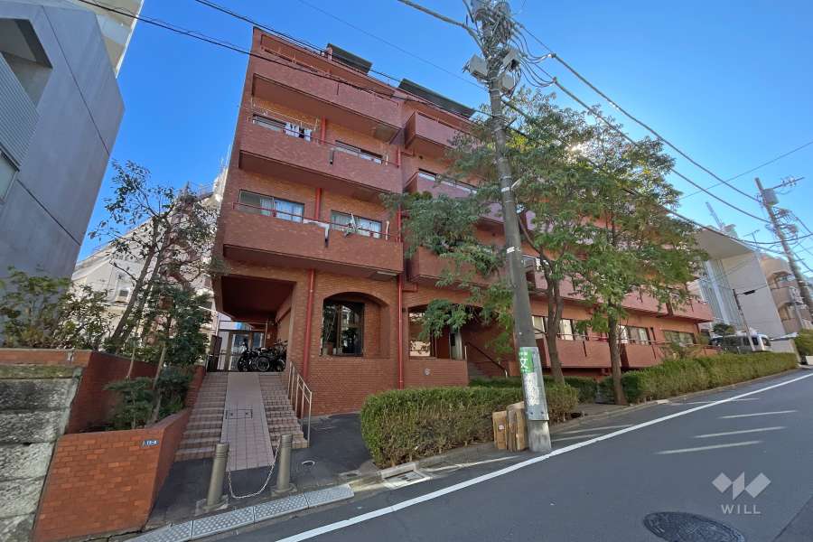 ソフトタウン原宿の外観（北西側から）