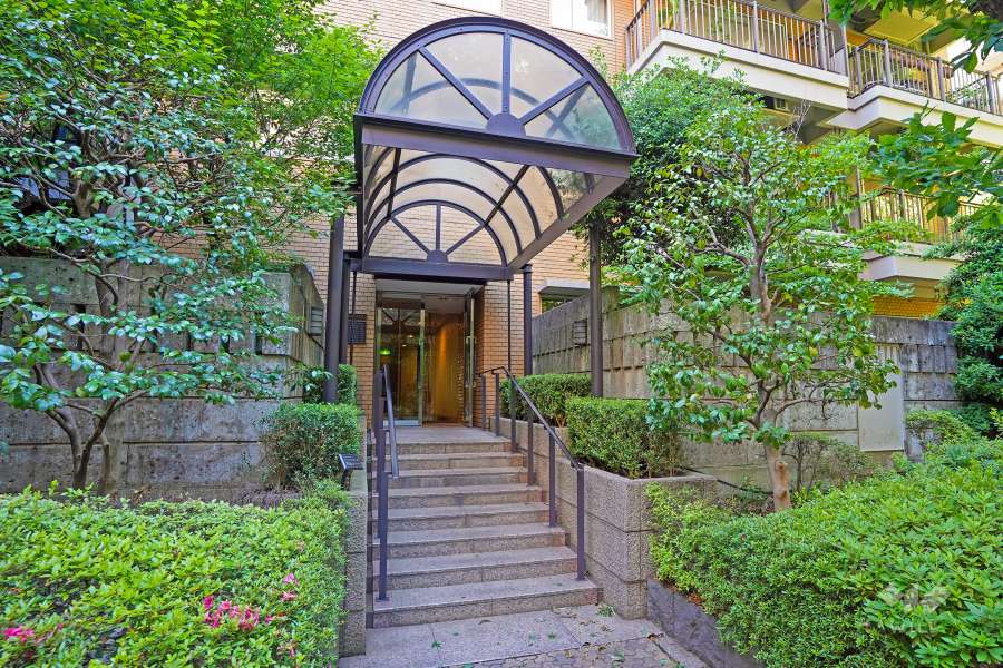 エントランスアプローチ