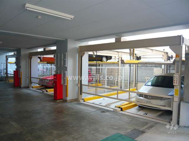 機械式の敷地内駐車場