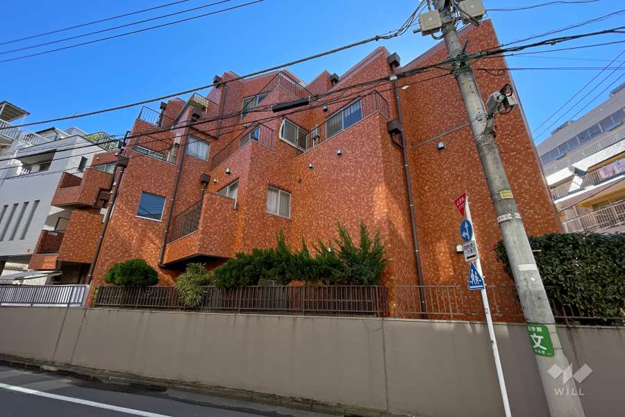 マンションの外観（北西側から）