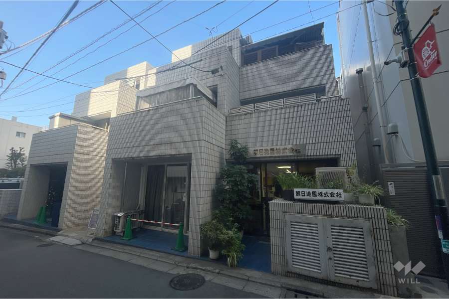 ドルミ原宿の外観（北東側から）