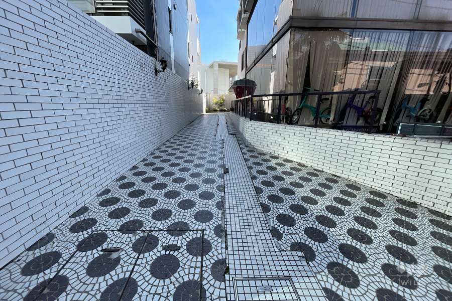 エントランスアプローチ