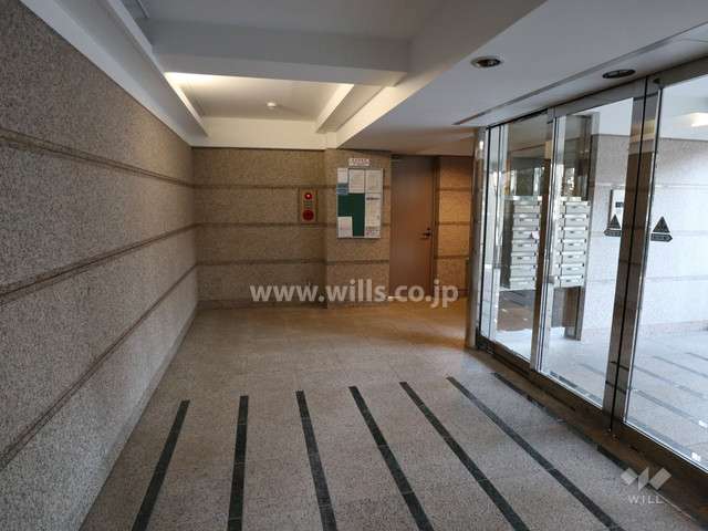 エントランスホール